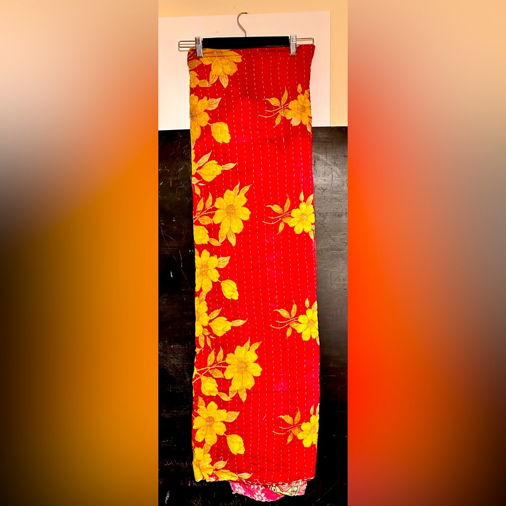 NWOT Handmade Reversible Kantha Twin Quilt with DISCOUNTED SHIPPING❣️